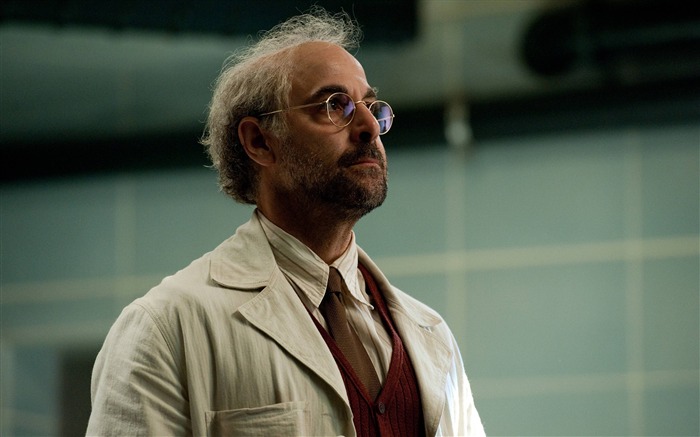 Dr Abraham Erskine-Captain America-The First Avenger HD Movie Wallpaper Views:15130 Date:2011/9/10 16:25:38