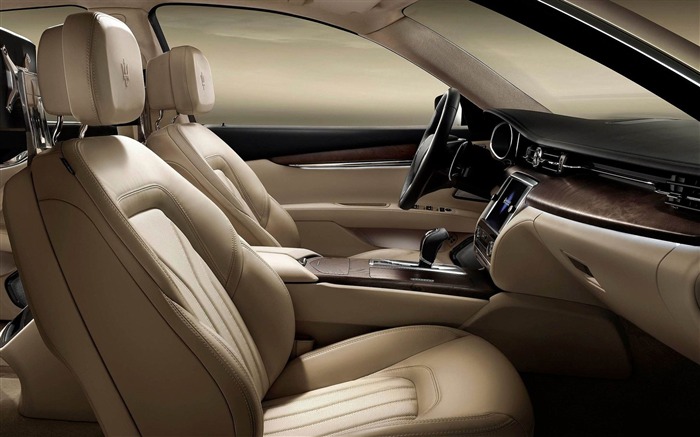 2013 Maserati Quattroporte Auto HD Wallpaper 26 Views:4994 Date:2012/12/24 2:47:07