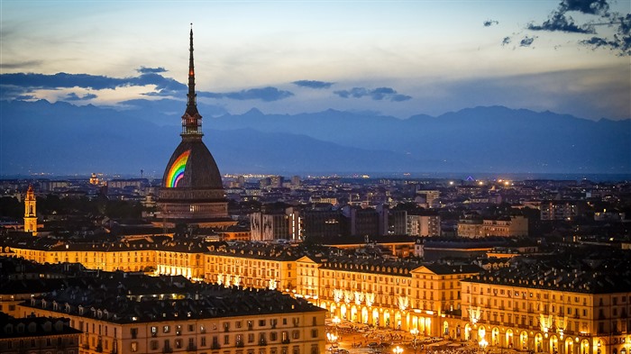 Night City Mole Antonelliana Turin Piedmont Bing 4K Views:1874 Date:2024/6/30 4:45:48