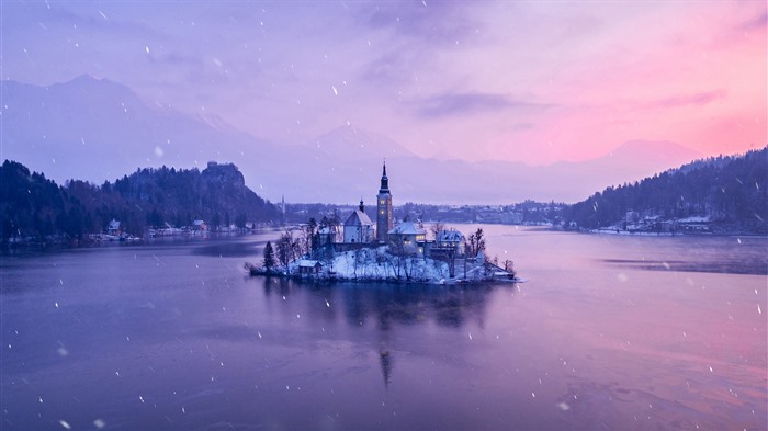 Snow Winter Lake Bled Slovenia Bing 4K Views:1606 Date:2024/12/29 2:23:10